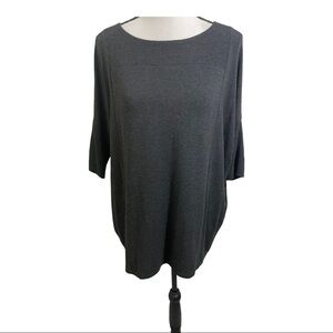 Eileen fisher top 3/4 sleeve. Ribbed accents neck and sleeves.viscose size small